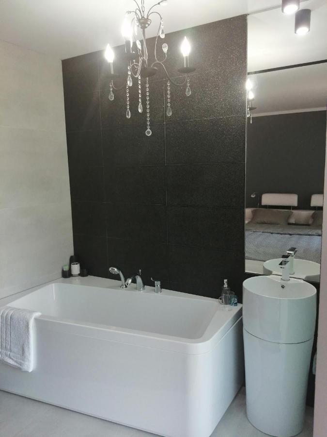 Nord Up Appartement Zalău Buitenkant foto